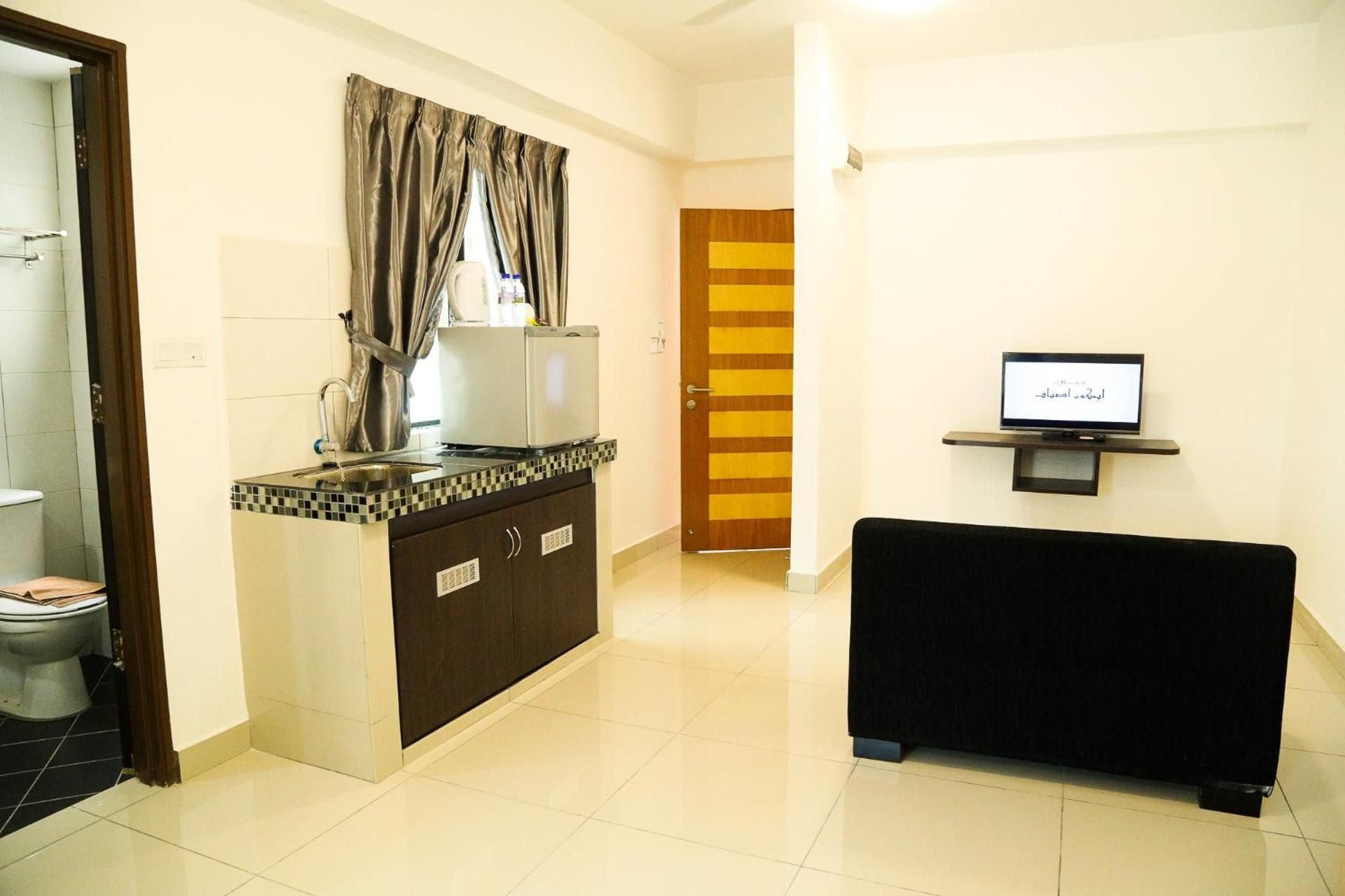 Marina Heights Resort Studio Room 3