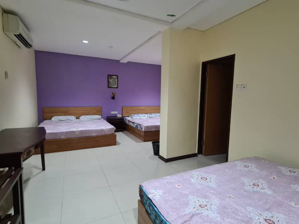 Family Room with King Bed