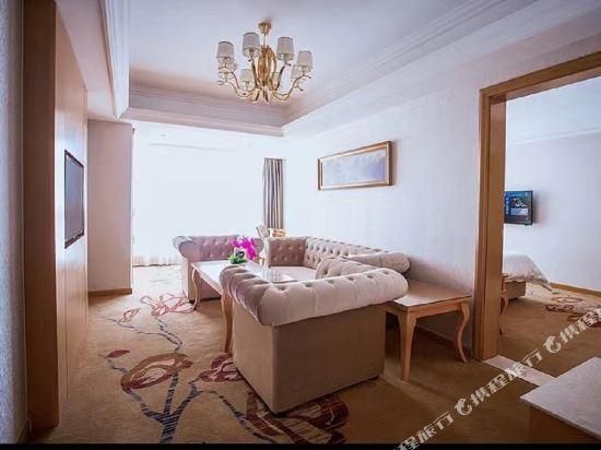 Vienna Hotel Guangxi Beihai High-Speed Railway Station Business Suite 3