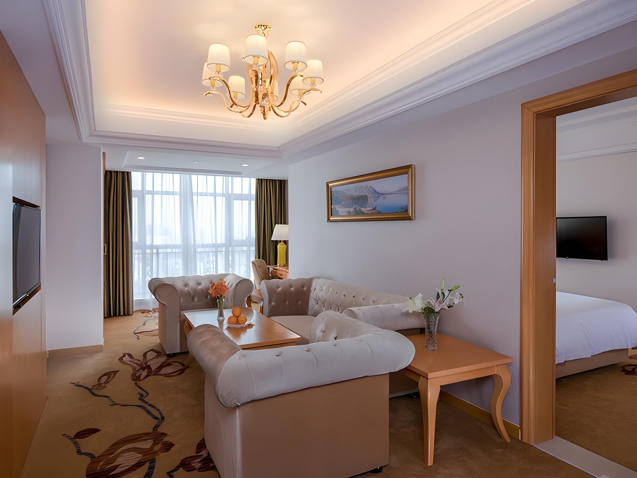 Vienna Hotel Guangxi Beihai High-Speed Railway Station Business Suite 2