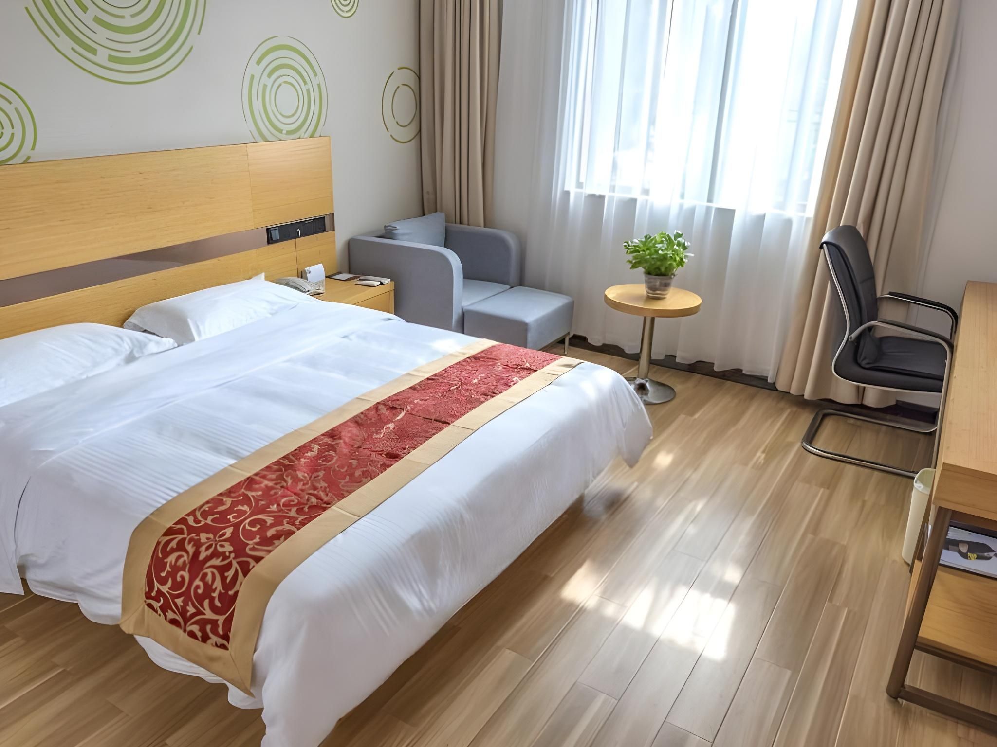 GTR - Superior 1 Bed Room with 1.8M Bed