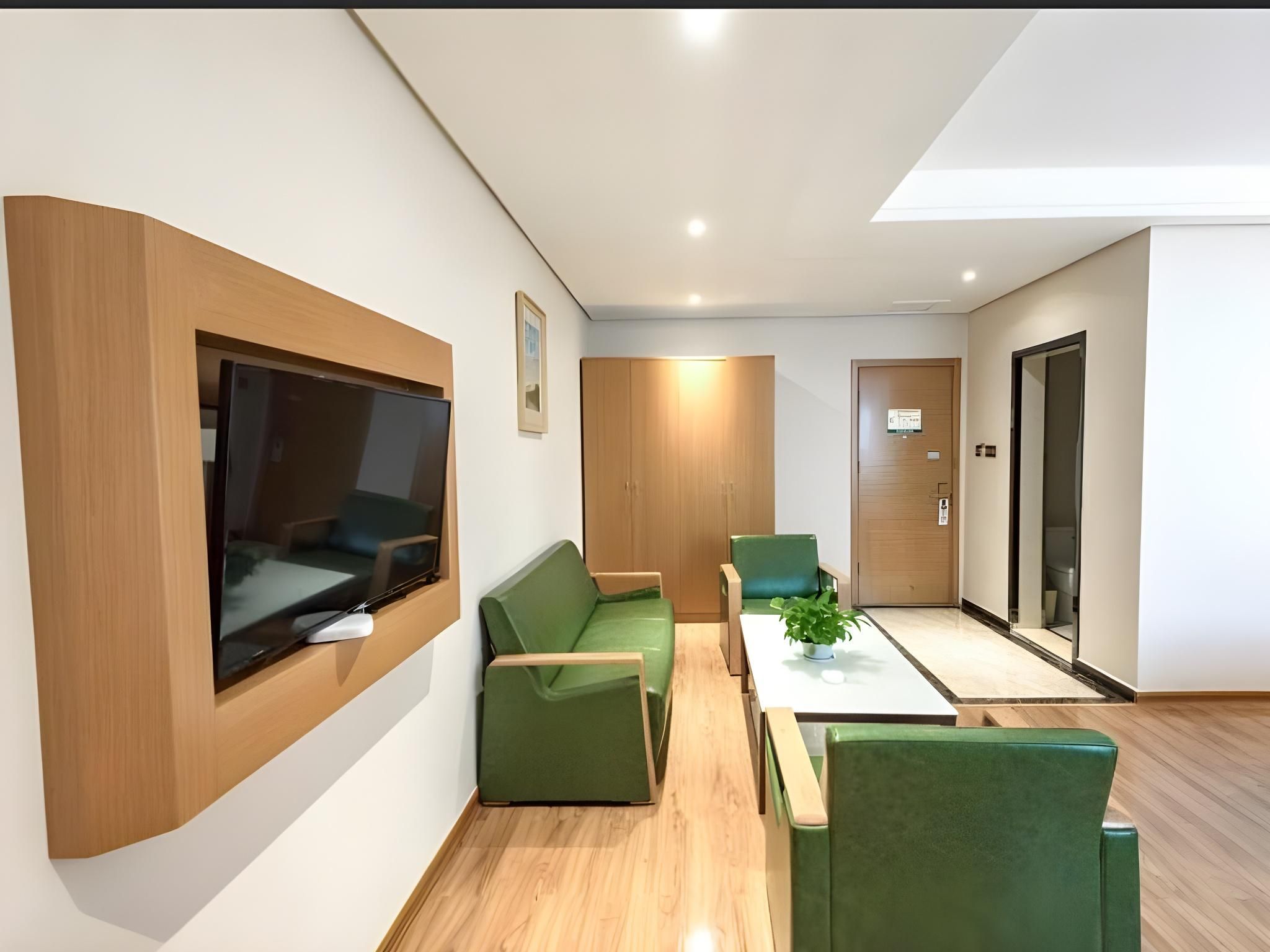 GTI - Superior 1 Bed, 2.0M Bed