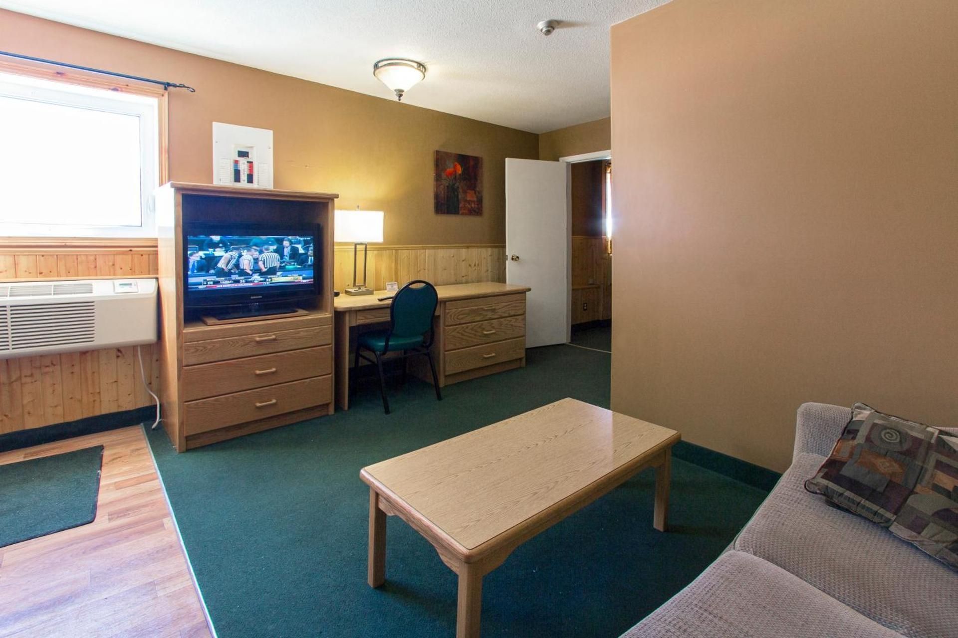 Queen Room with Sofa Bed and Kitchenette
