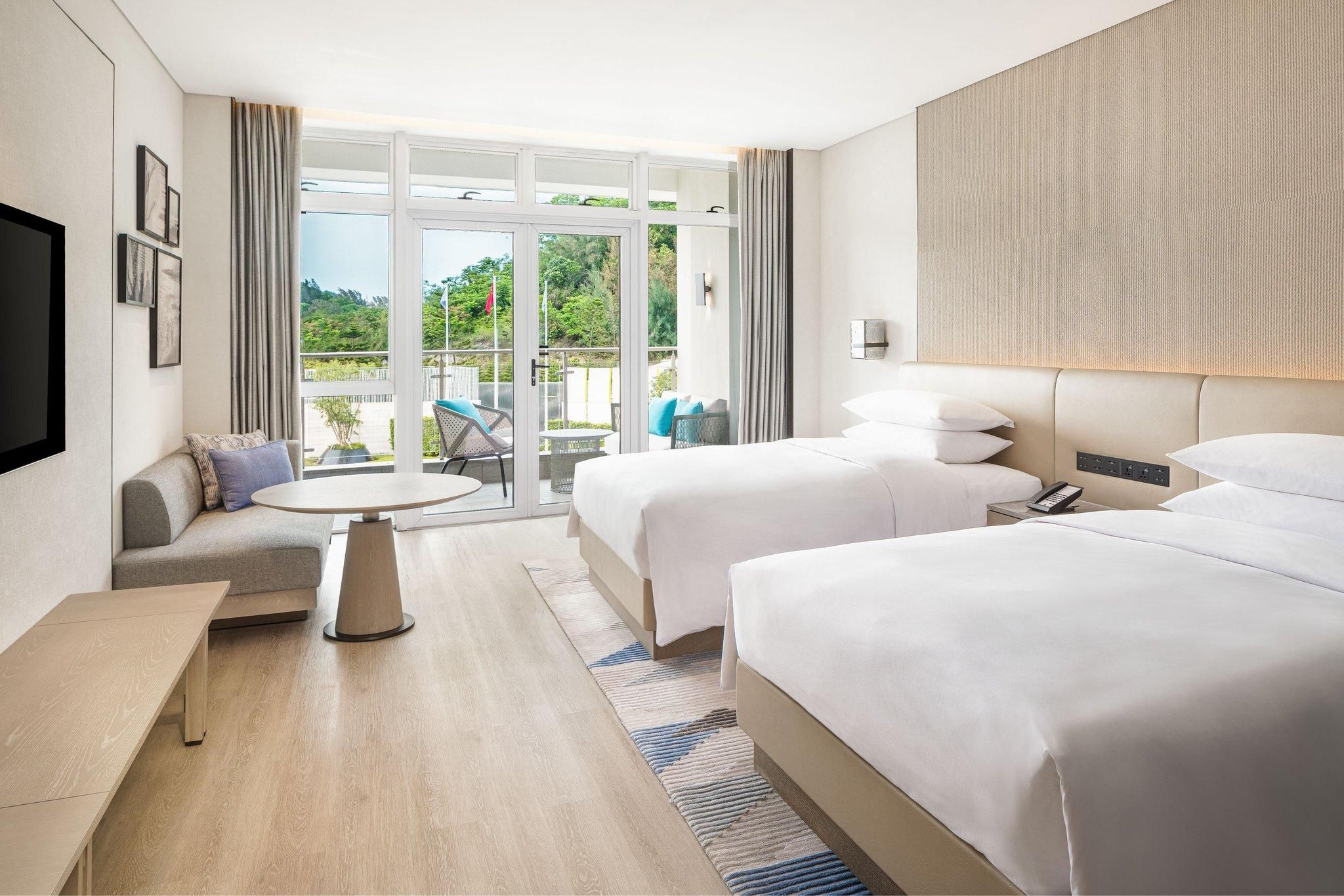 Spacious Room, Guest room, 2 Queen, Balcony