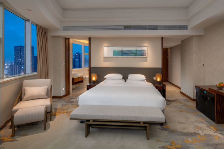 New Century - Superior Feature King Room, Sea View