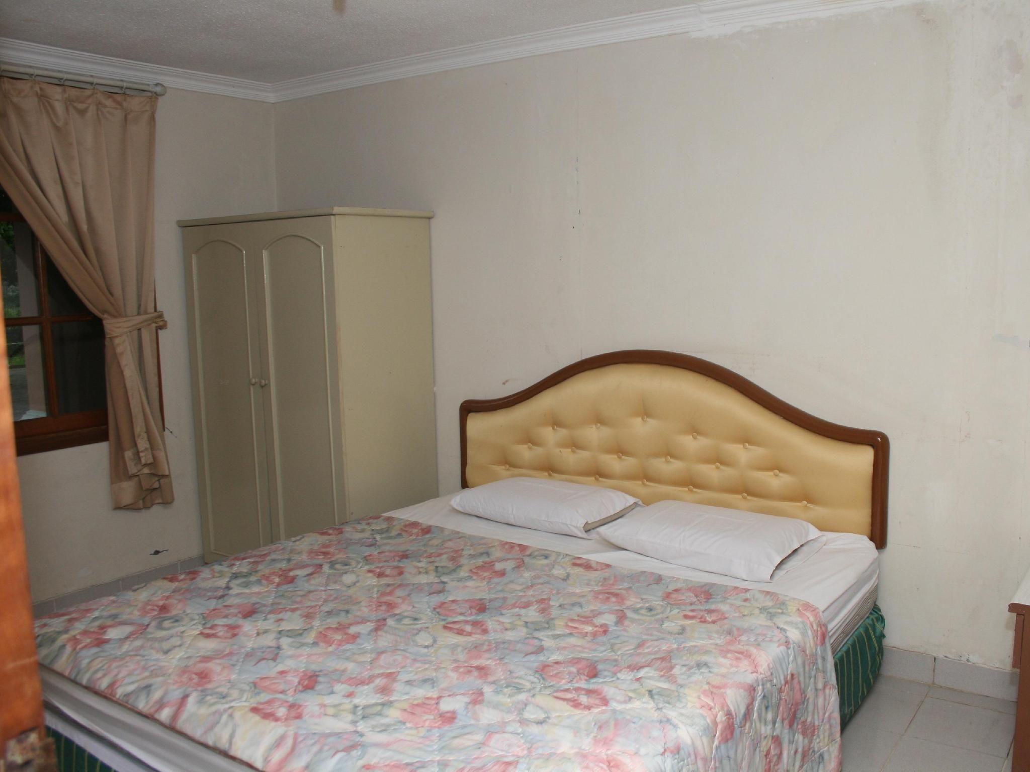 2 Bedroom