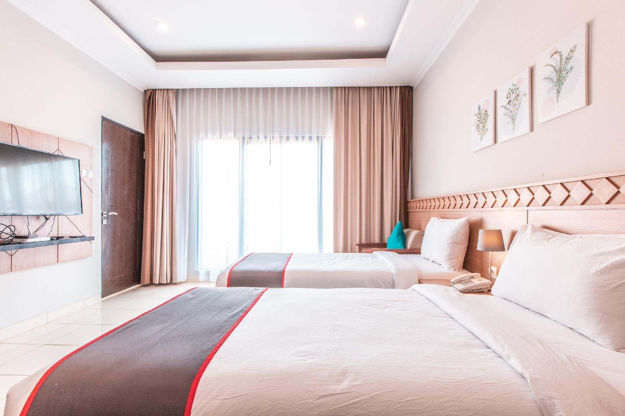 Deluxe Twin with Private Pool