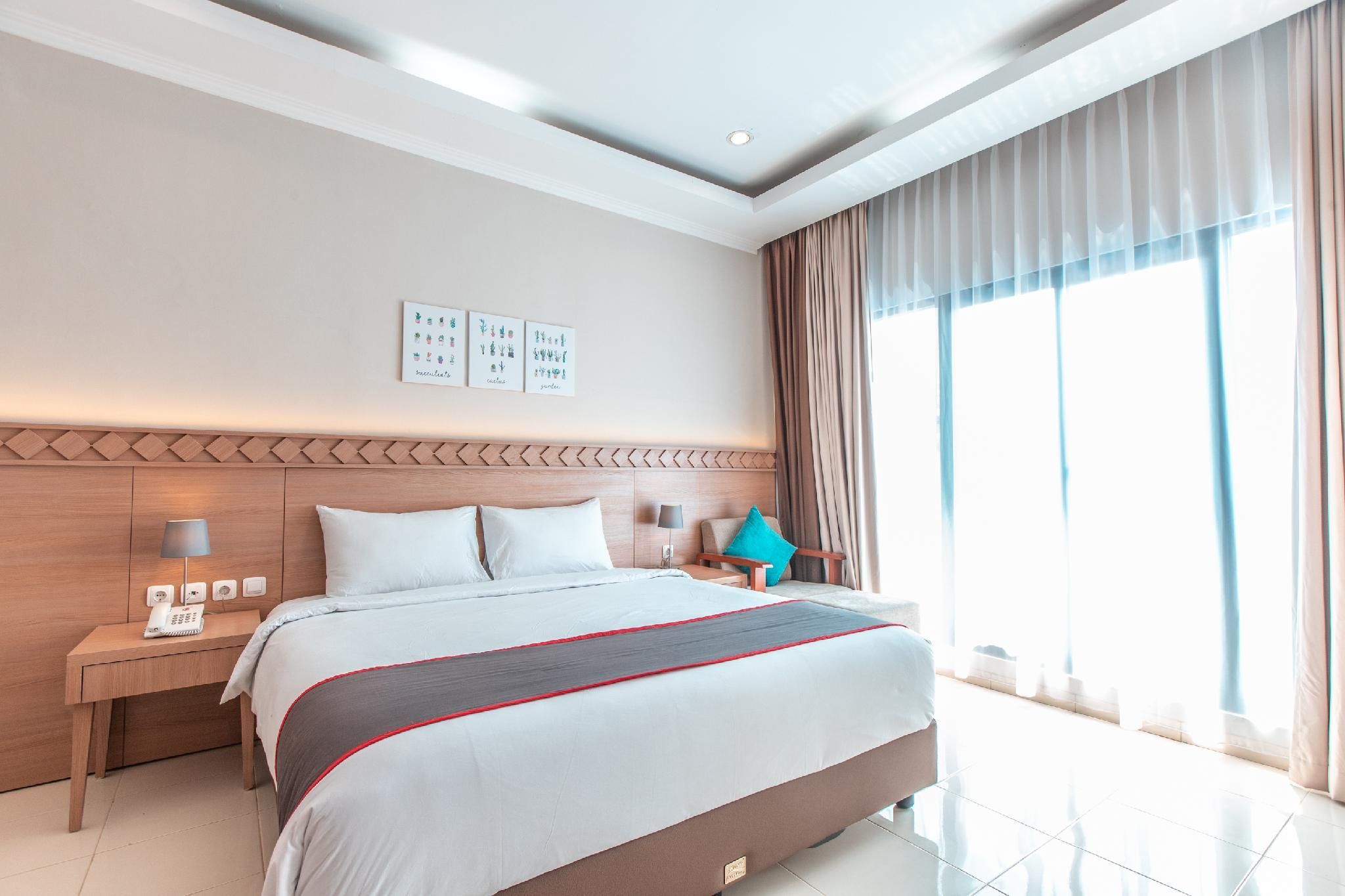 Deluxe Double with Private Pool