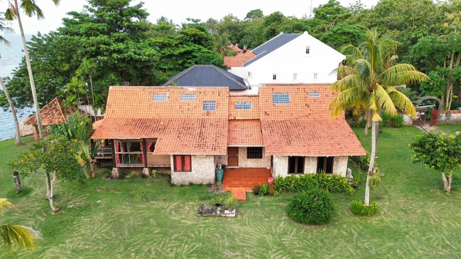 Taverno Villa