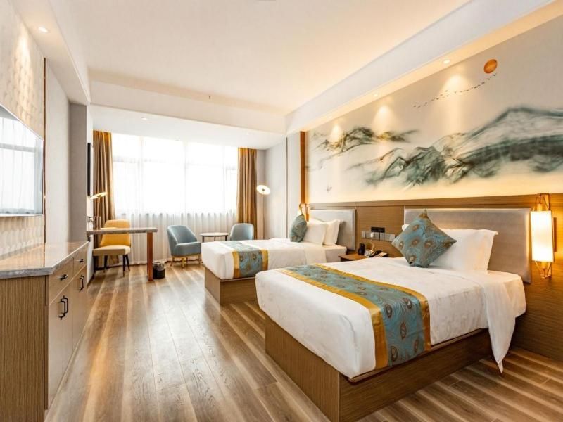 Twin Deluxe Room