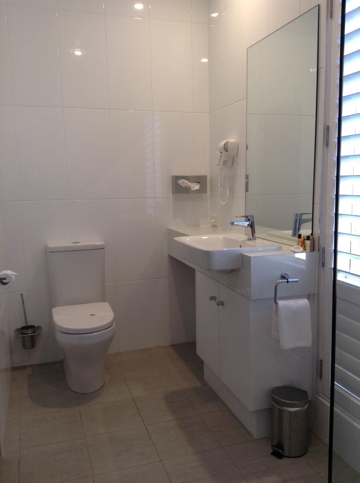 2 Rooms Suite