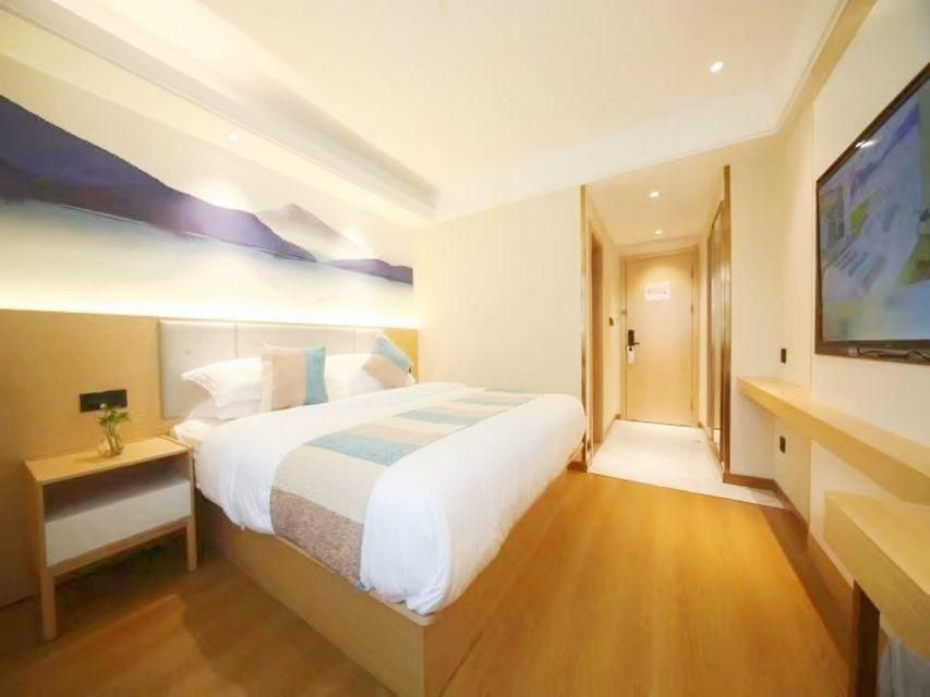 Business Queen Room