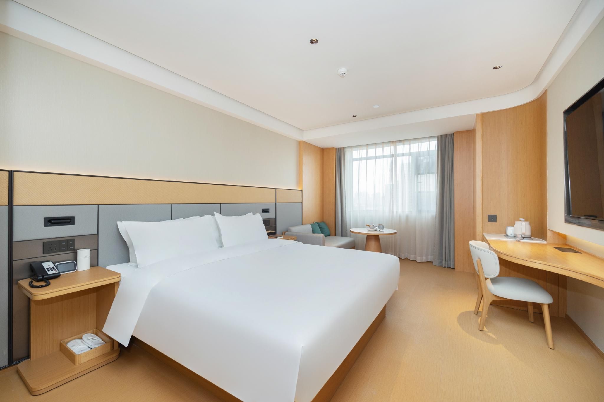 Huazhu - Business Bed Room