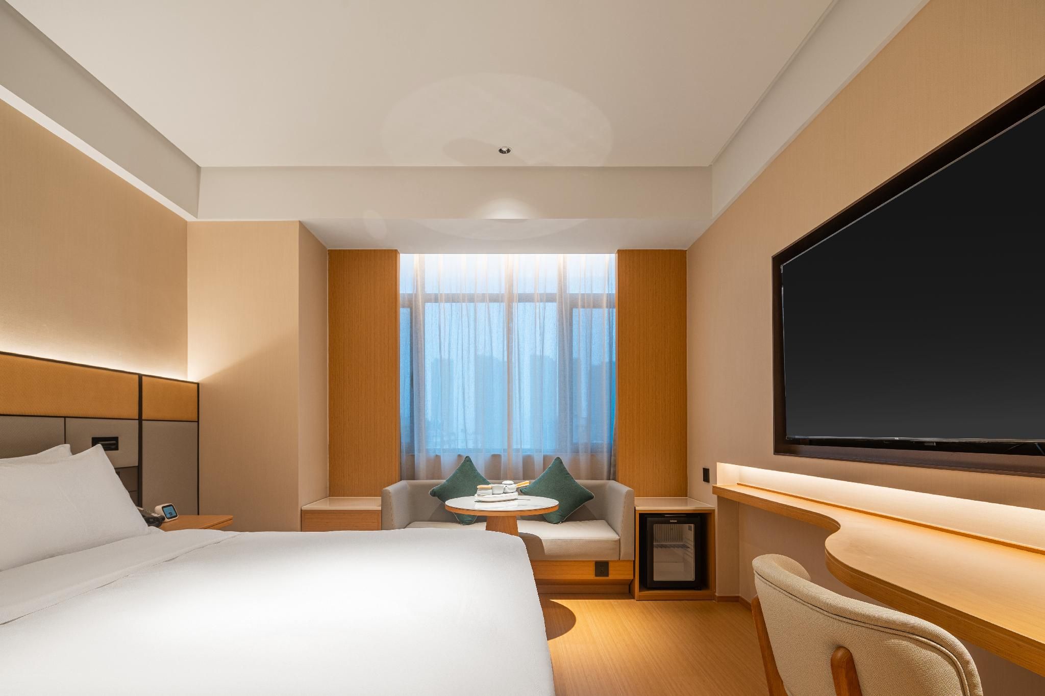 Huazhu - Superior BedRoom