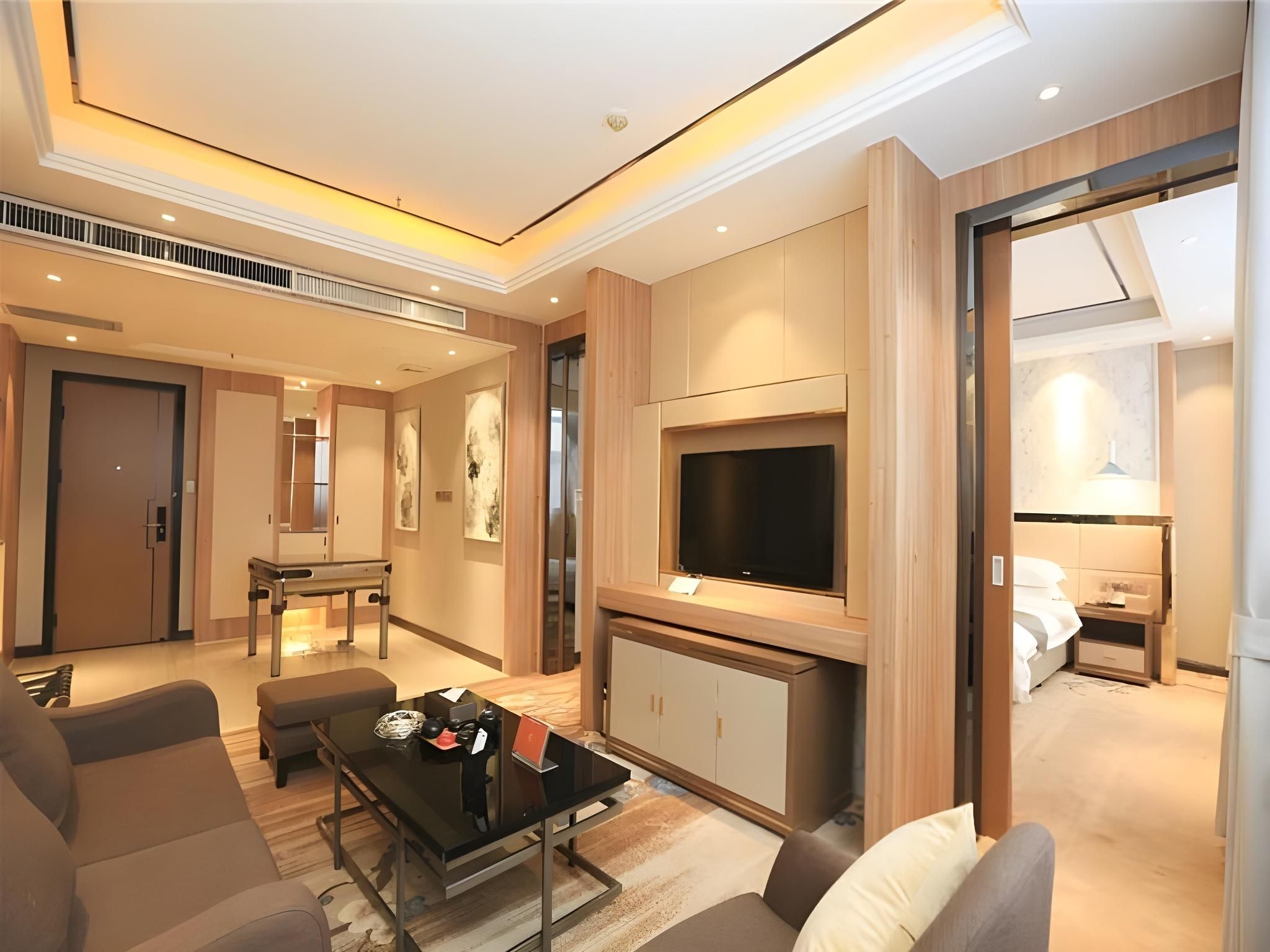 Feature Suite