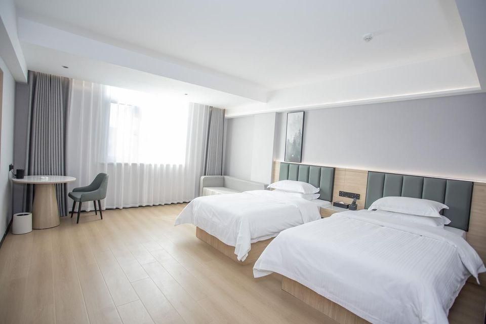 Business Twin Room