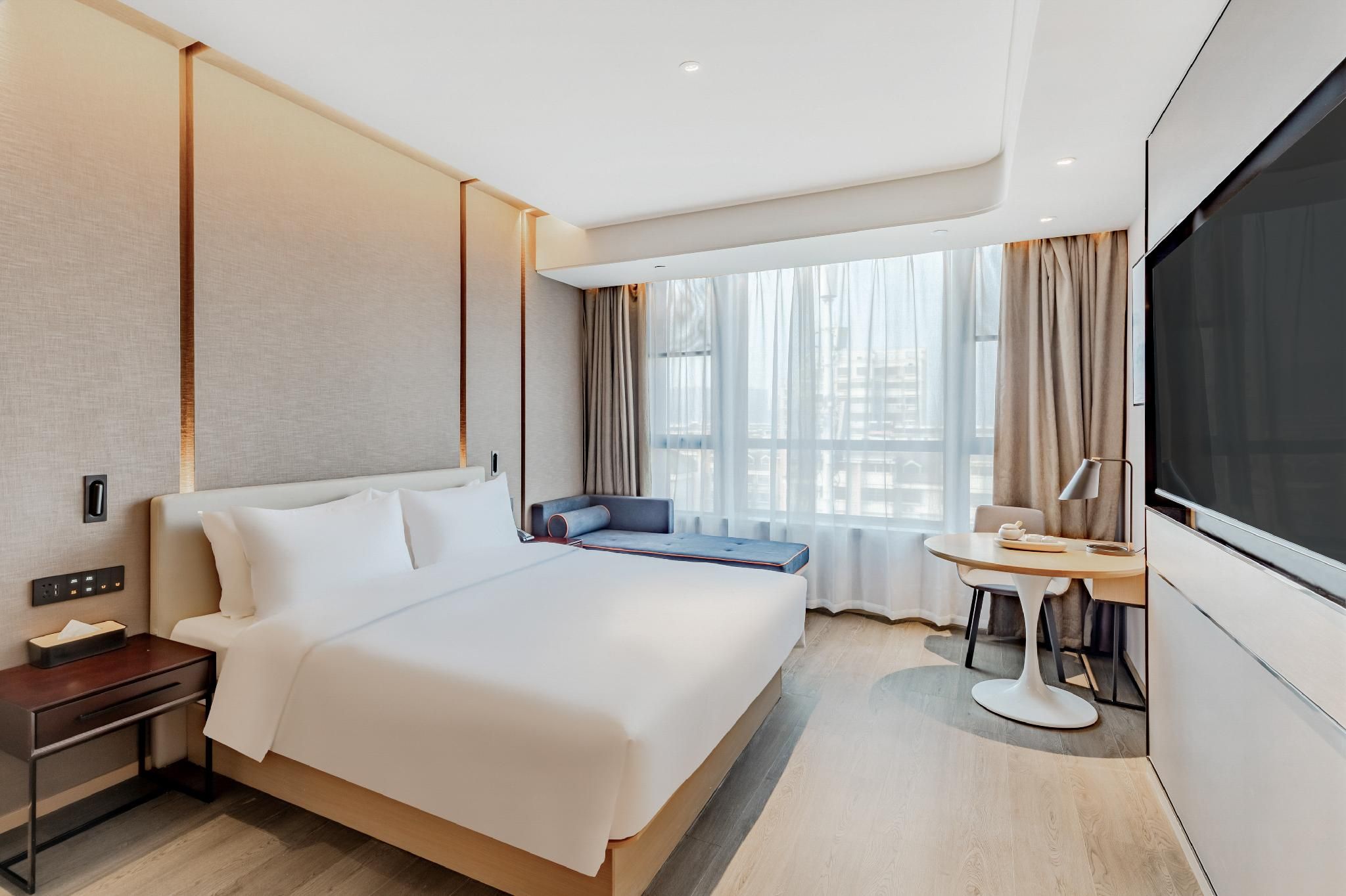 Huazhu - Business Bed Room