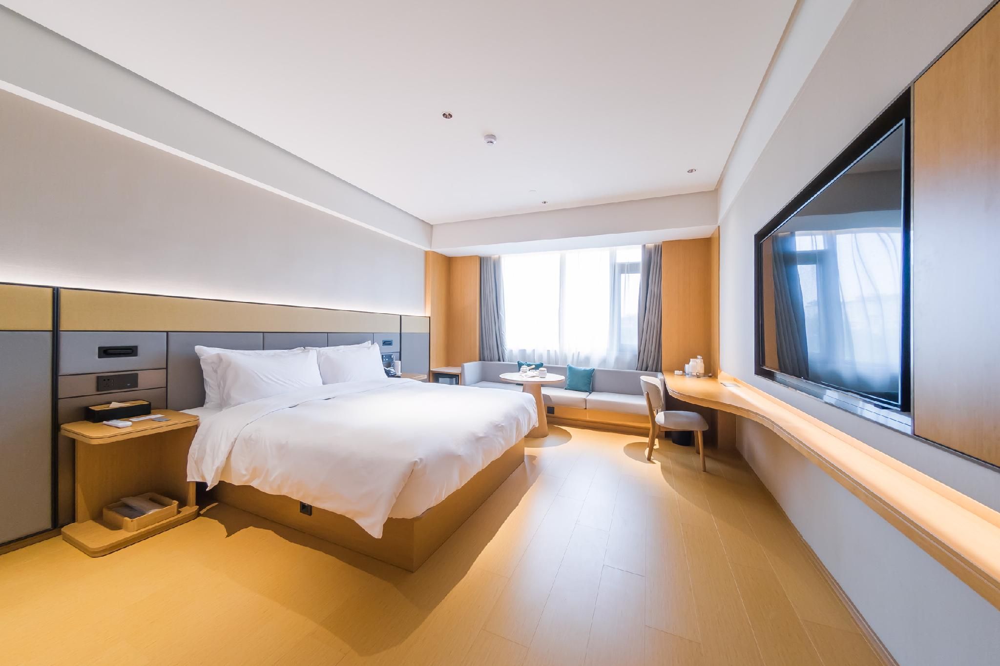 Huazhu - Superior BedRoom