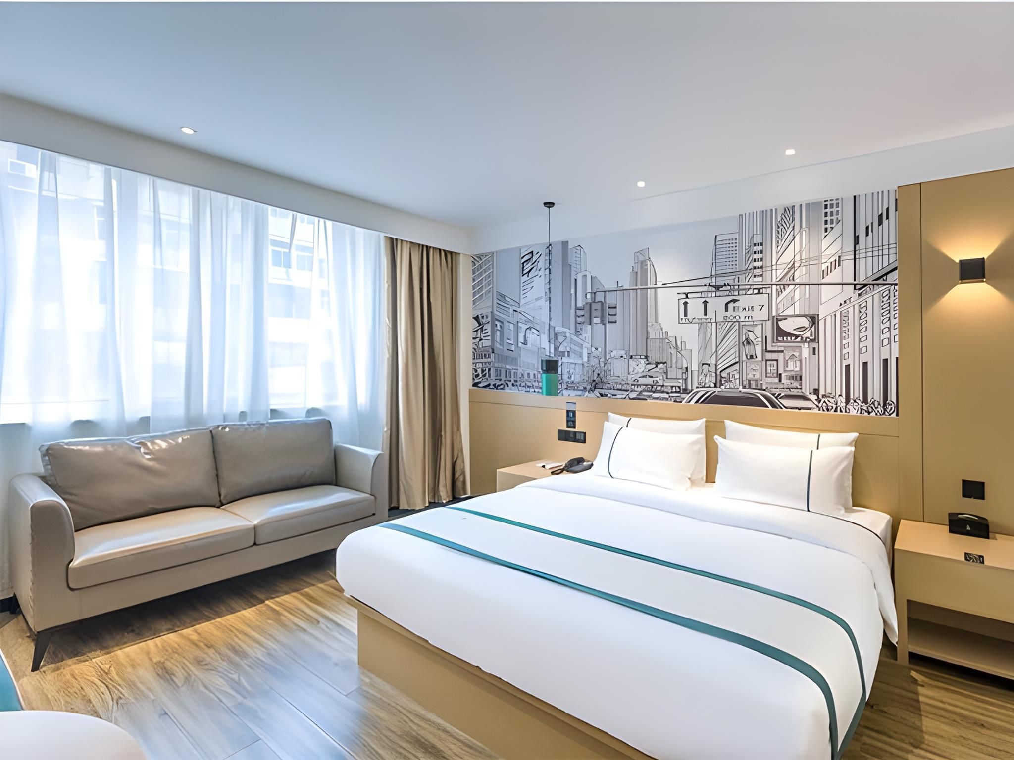Business Queen Room