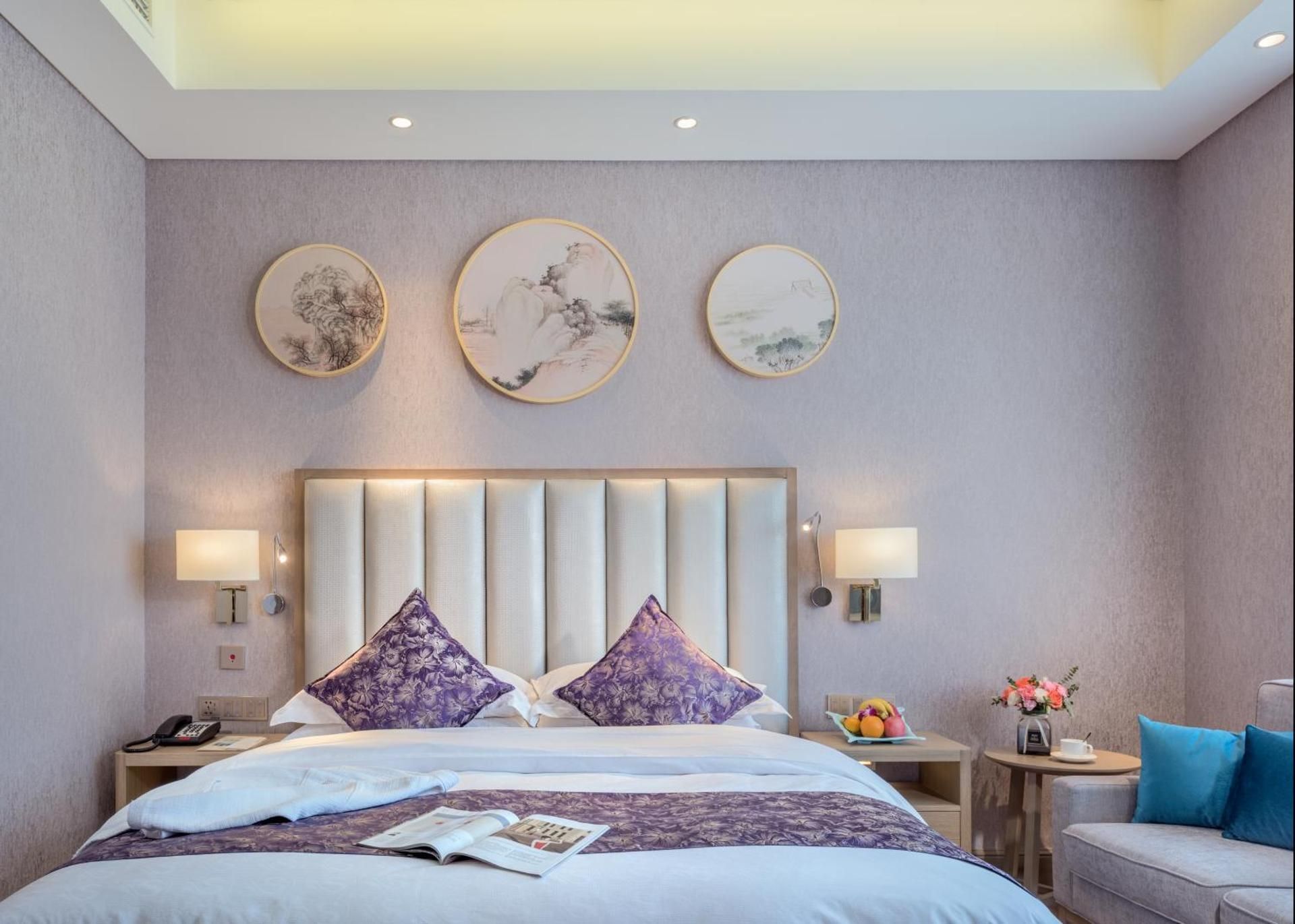 Queen Room with Garden View