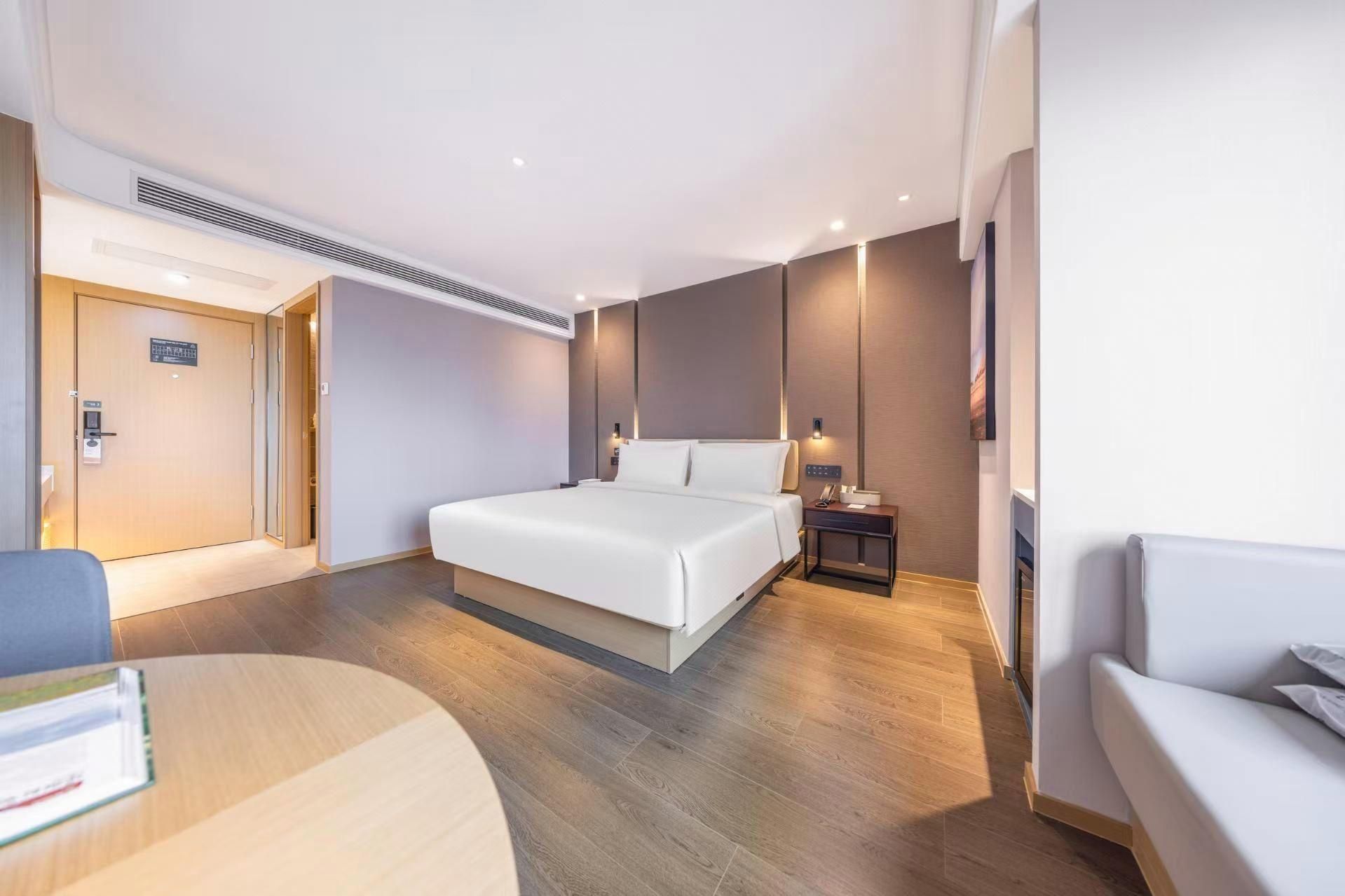 Jimu Double Room with River View