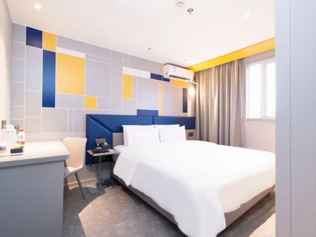 7 Days - Zizhu Bed Room
