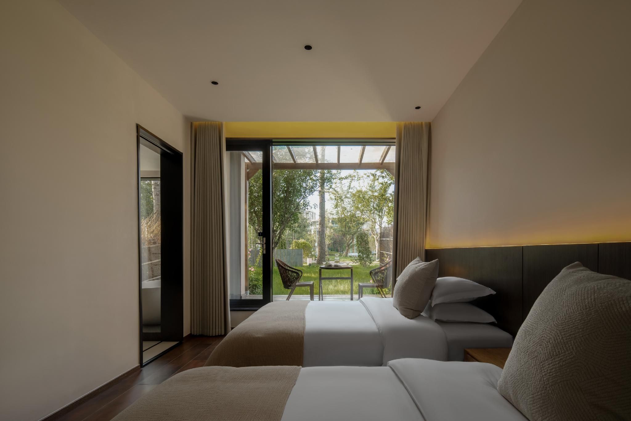 Garden Villa Twin