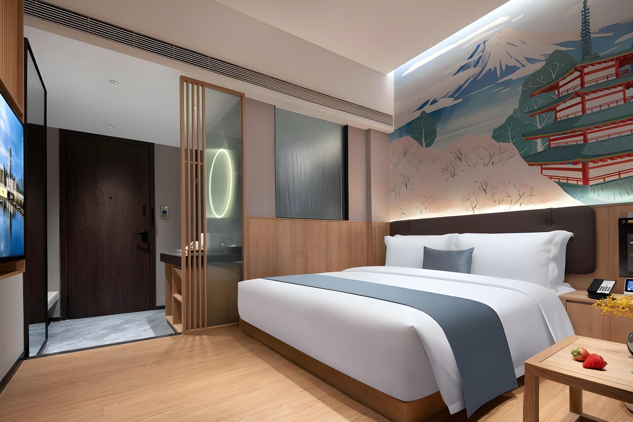 Tatami Queen Room