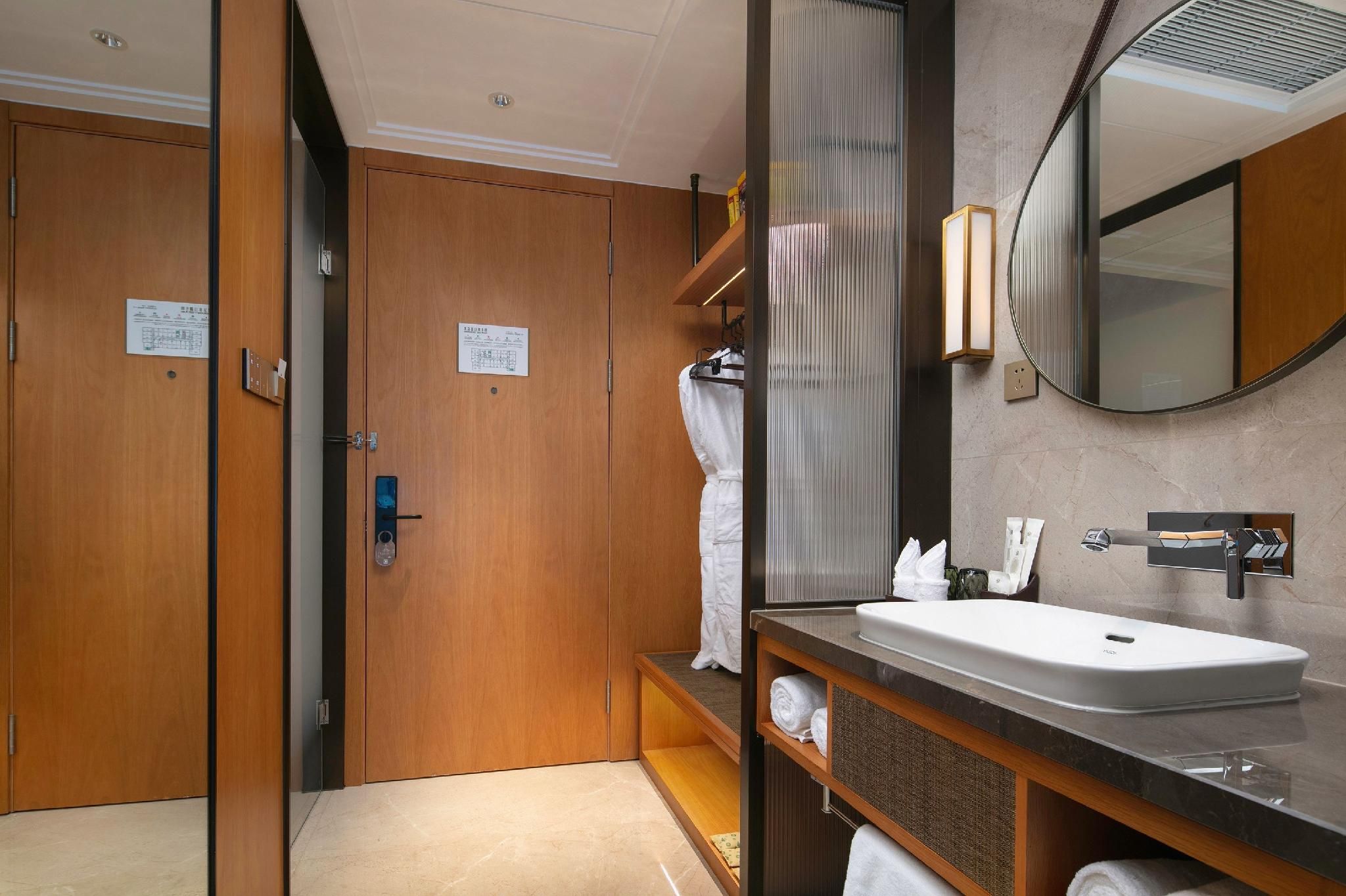 WH - Duhui Twin Room