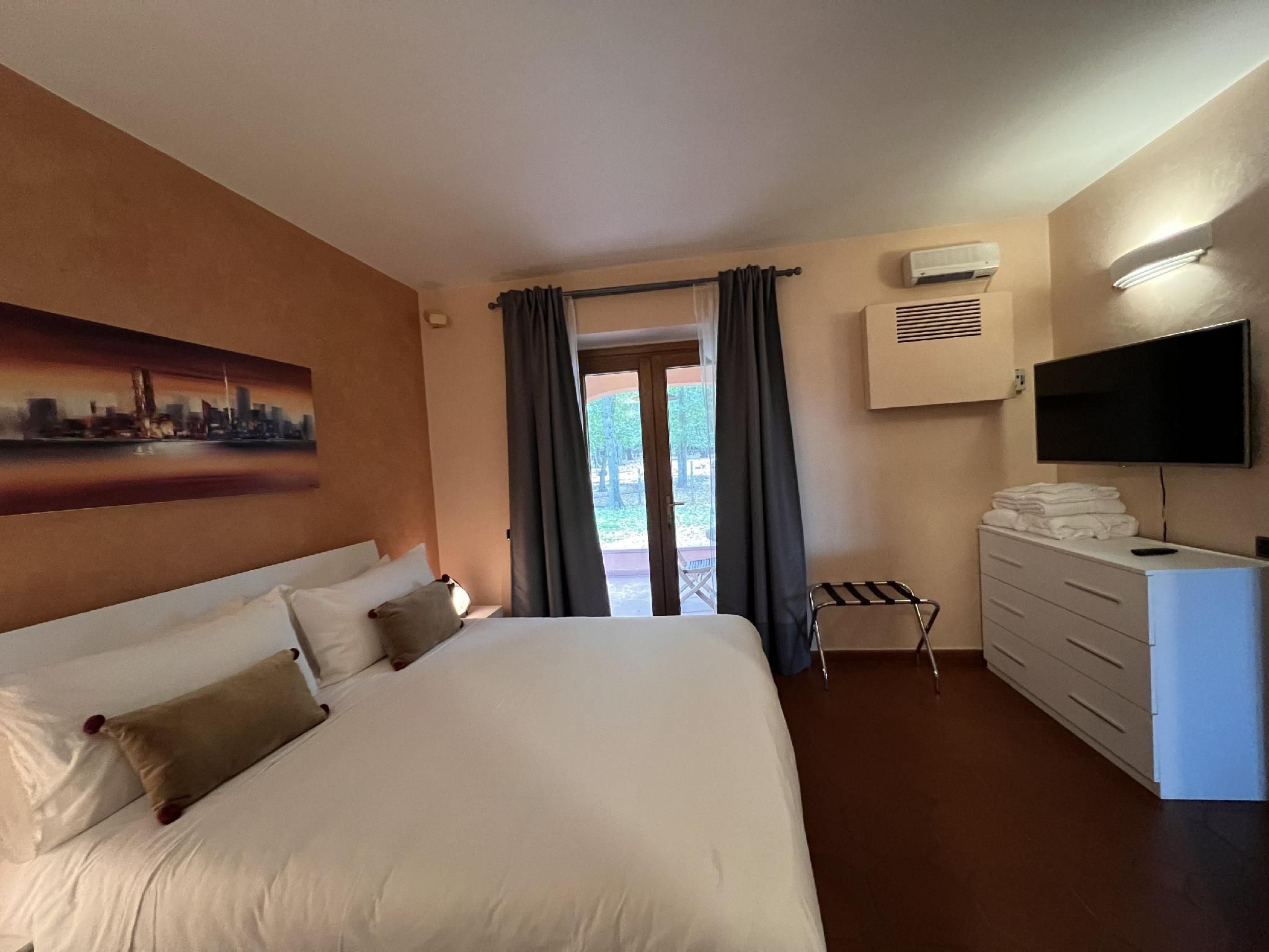 Suite-Standard-Bagno in camera-Vista parco