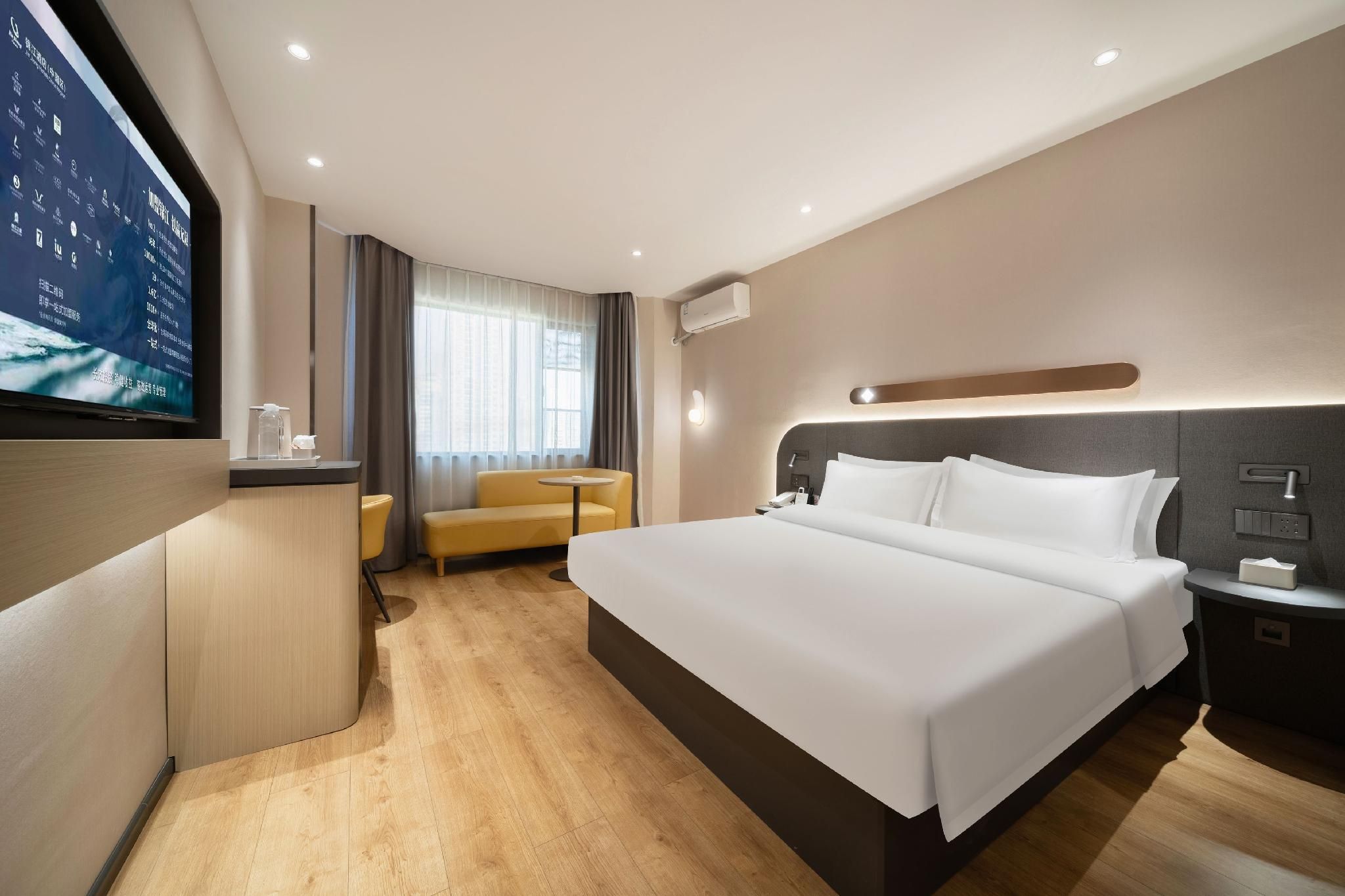 WH - Superior Bed Room