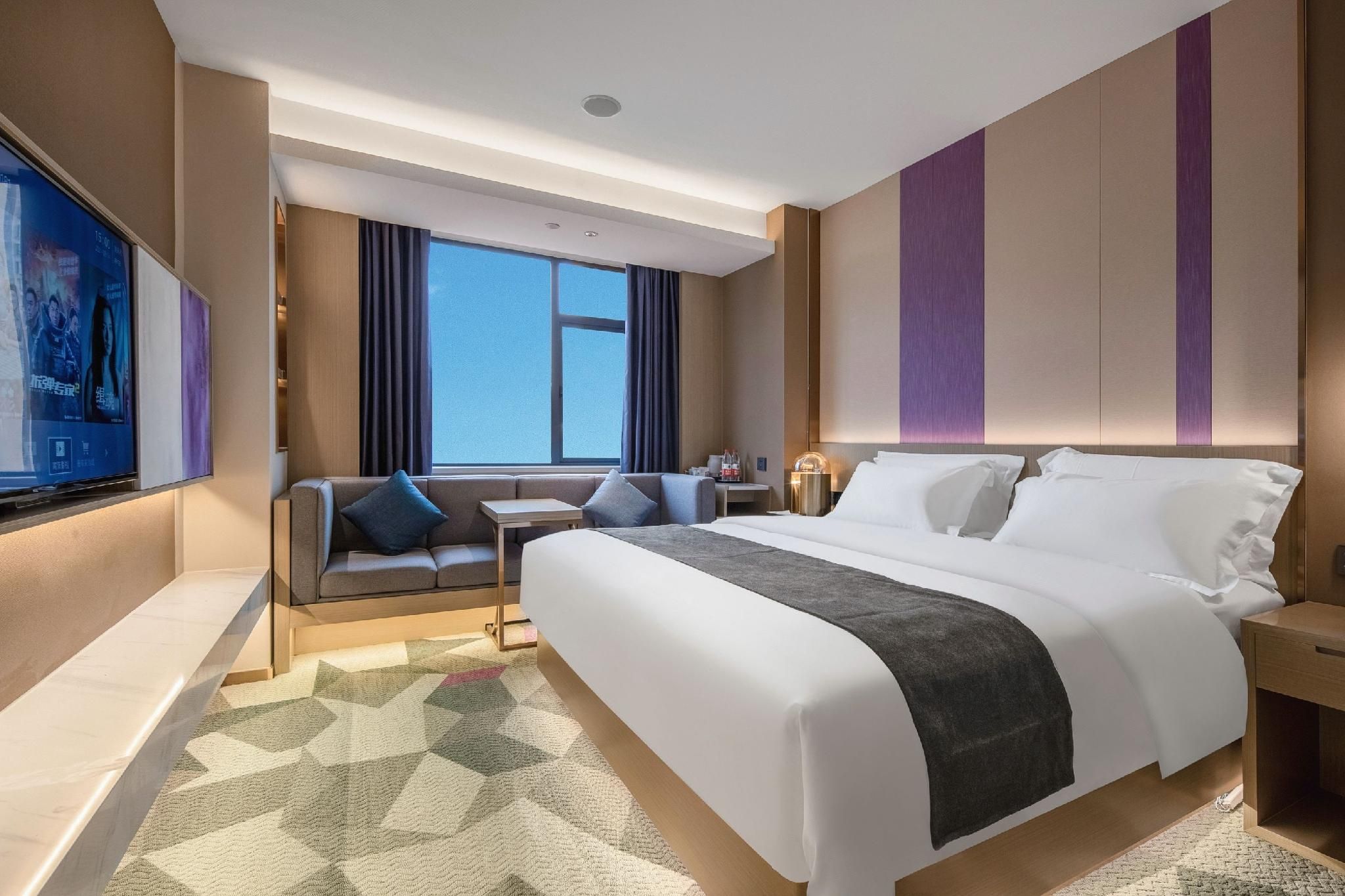 WH - Deluxe Bed Room
