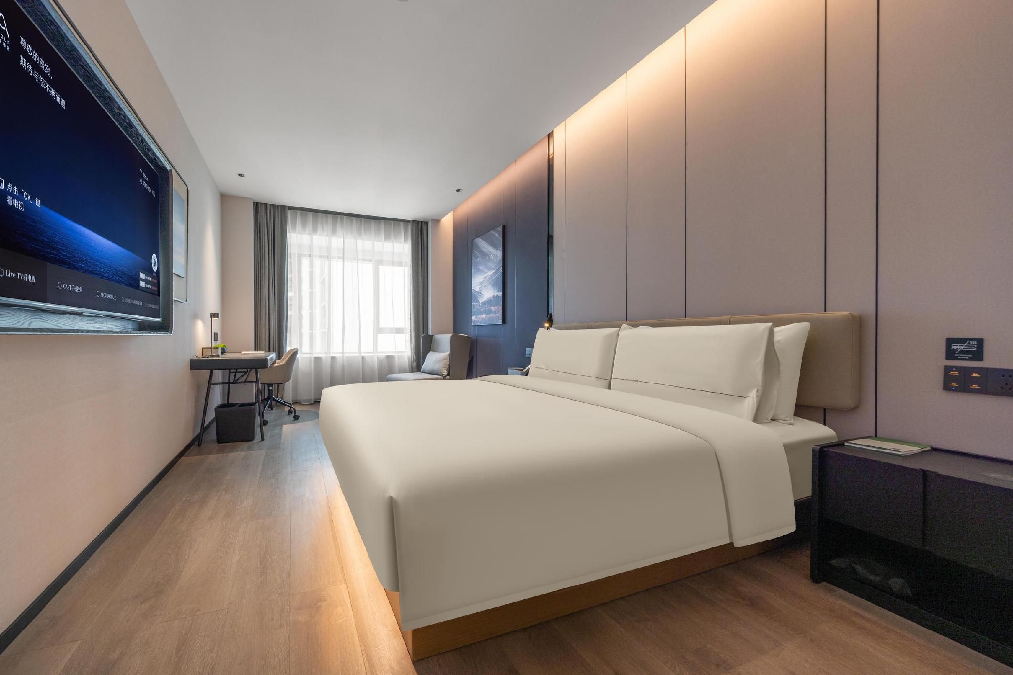 Atour - Executive King Room with Garden View