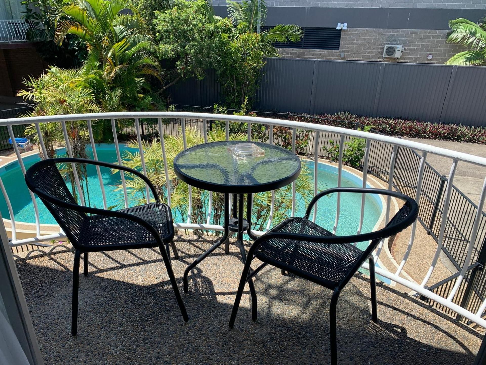 Tweed Central Motel Standard King Room 3