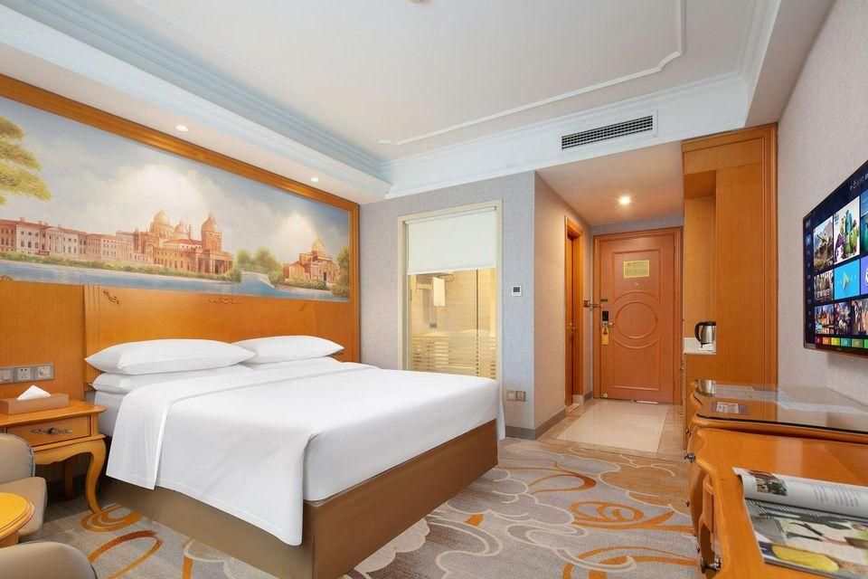 Vienna - Deluxe Room