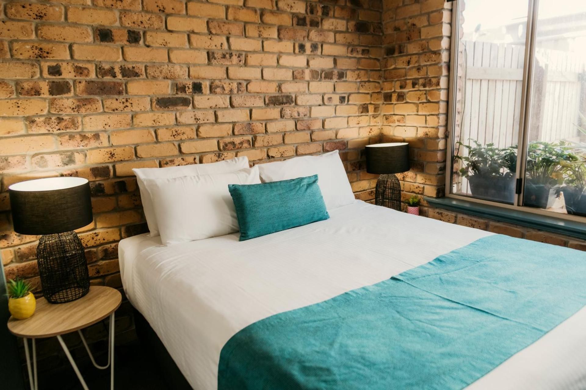 Executive Three-Bedroom Apartment - Pet Friendly