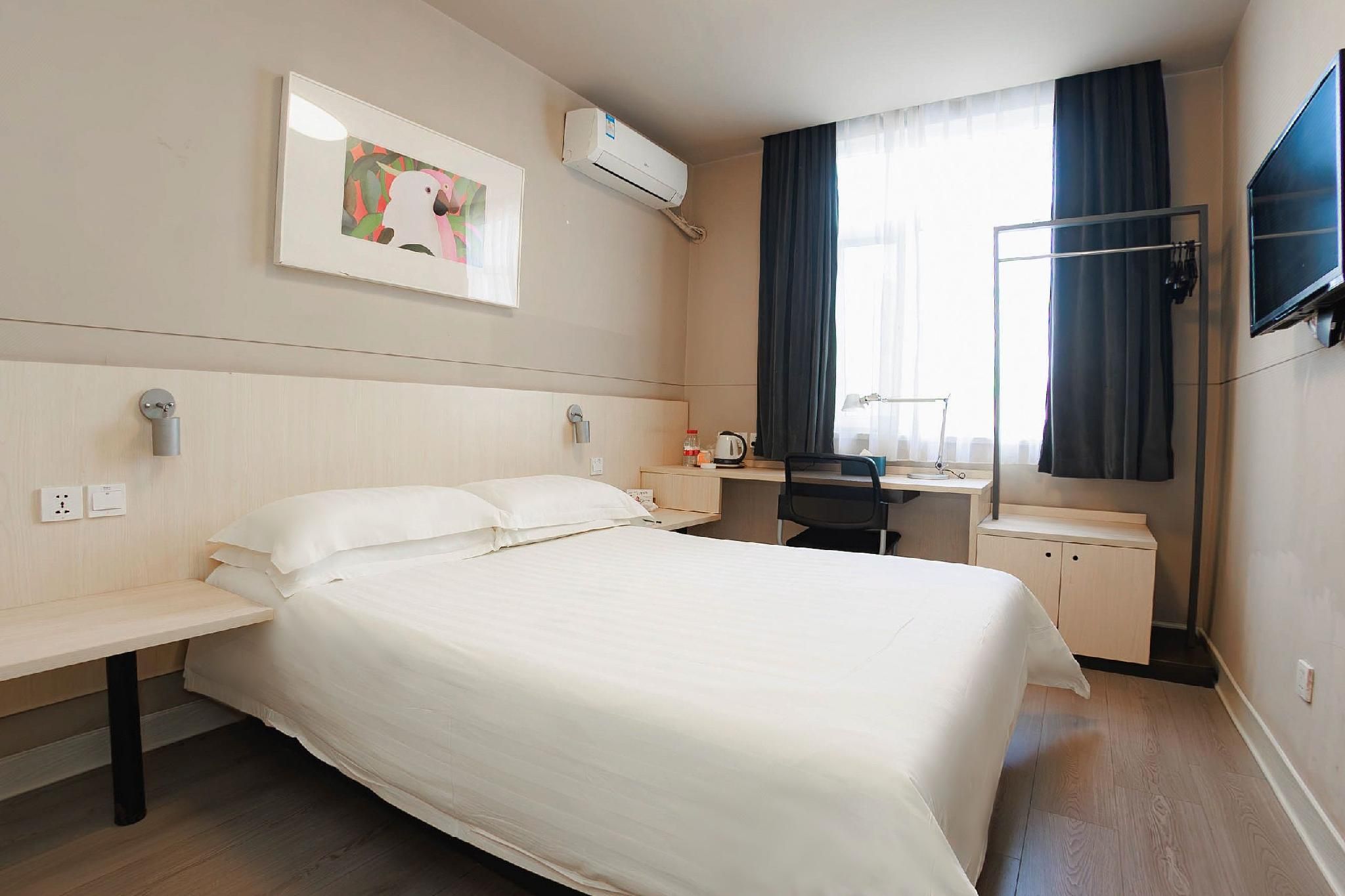 Zero Pressure - Standard Double Room