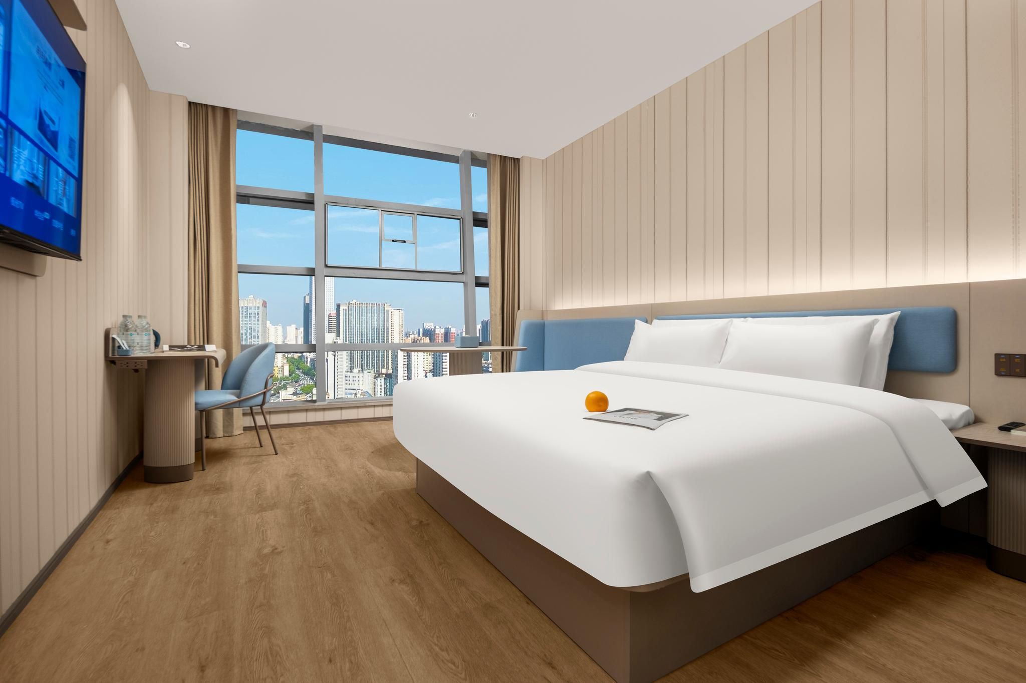 Huazhu - Deluxe Bed Room