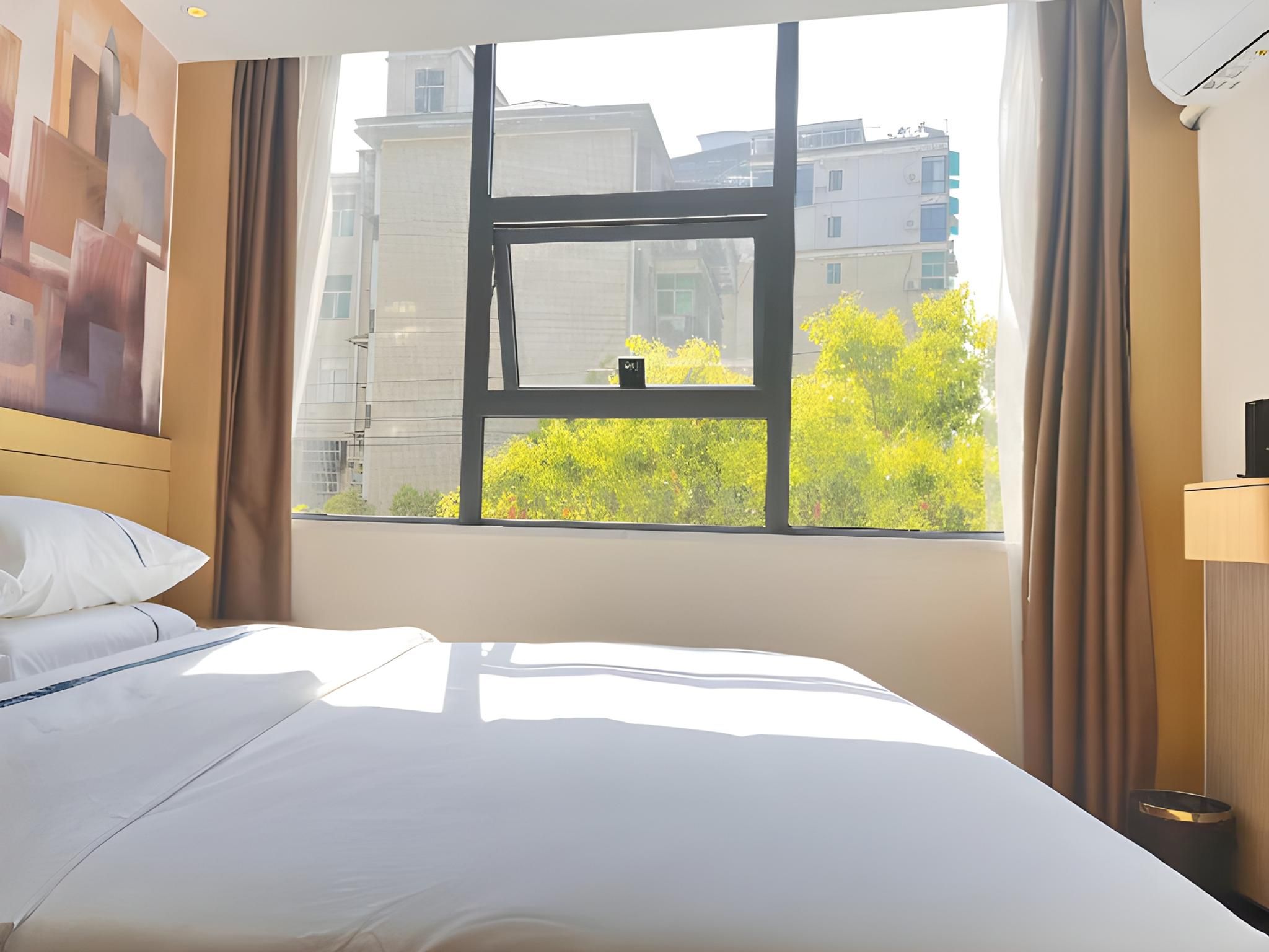 Dossen - Speical Offer Bed Room