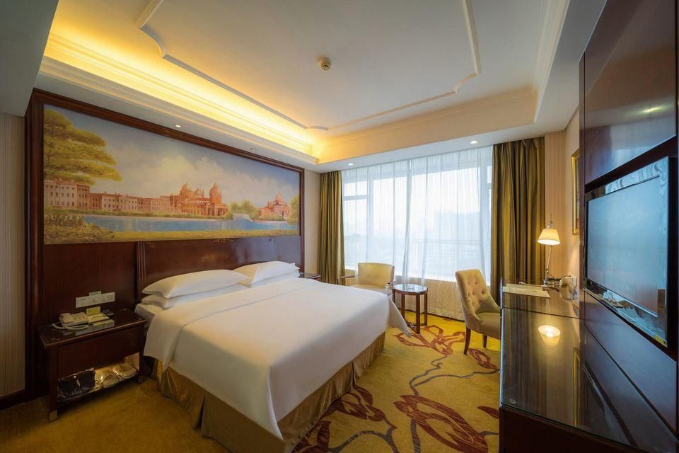 Vienna - Deluxe Room