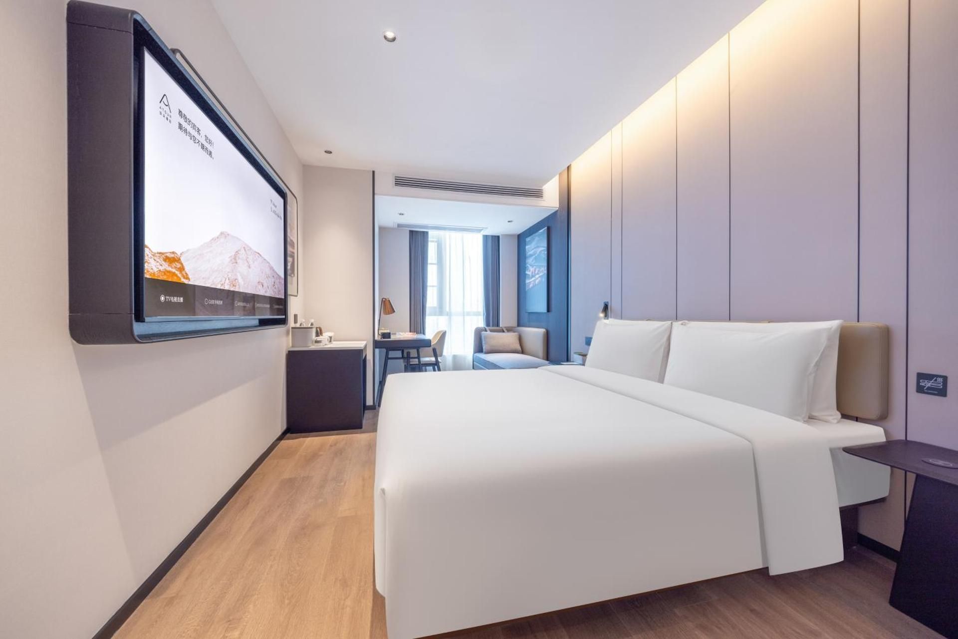 Elegant Queen Room