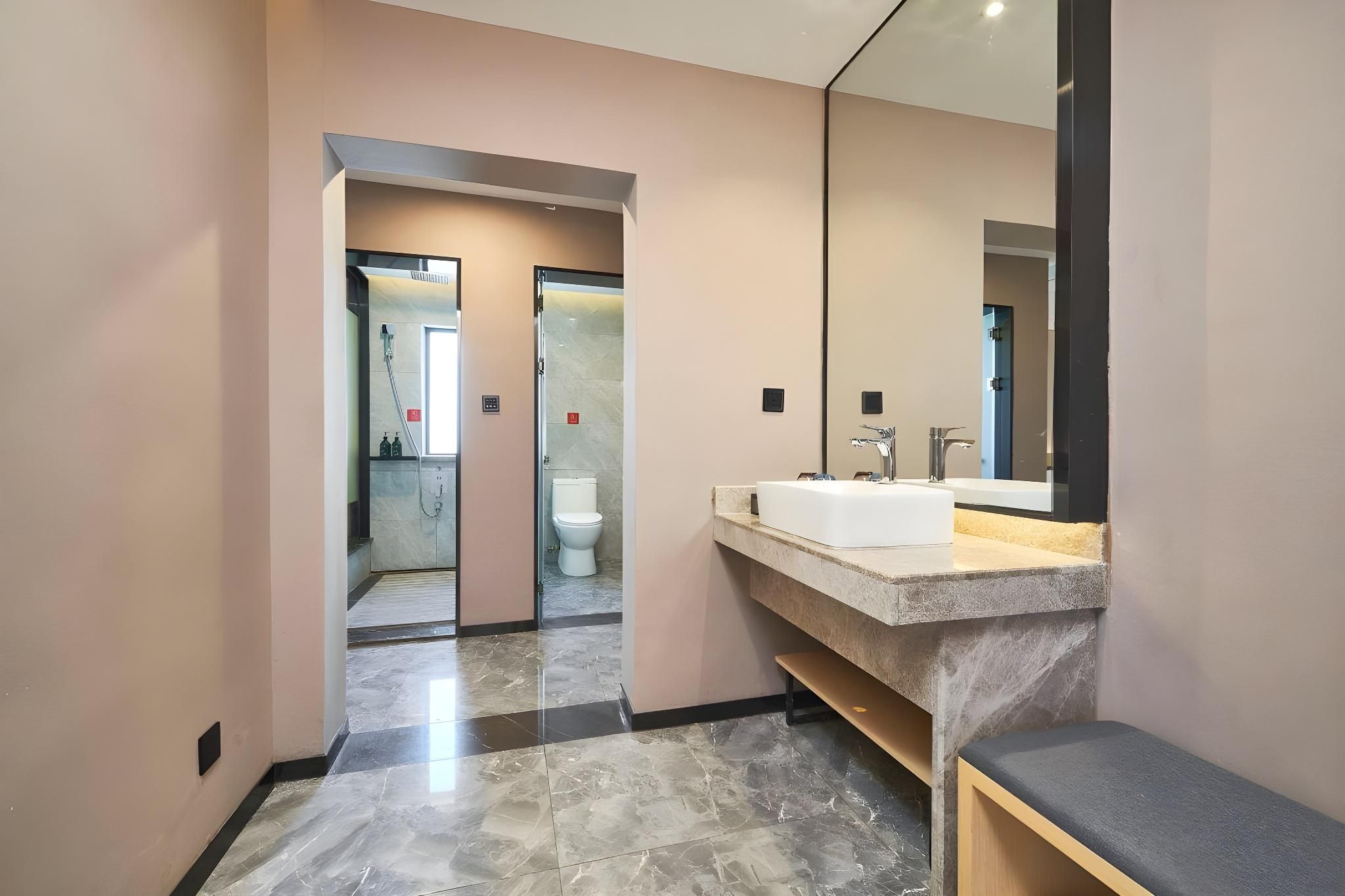 Vyluk Hotel Changsha Wuyi Square Huangtuling Metro Station Tatami Queen Room 3