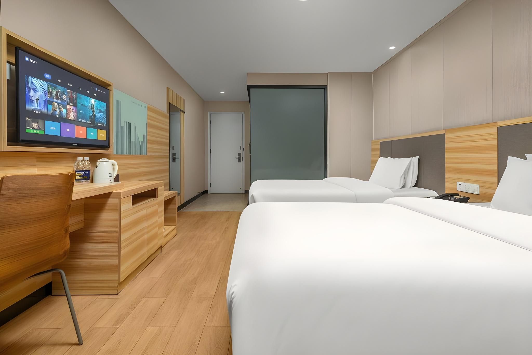 Economy Room