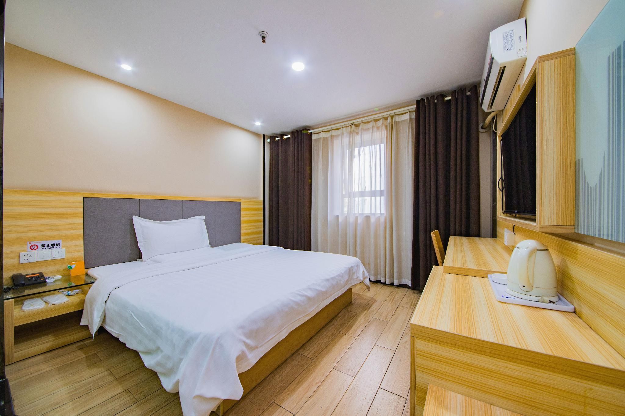 WH - Traditional Bed Room