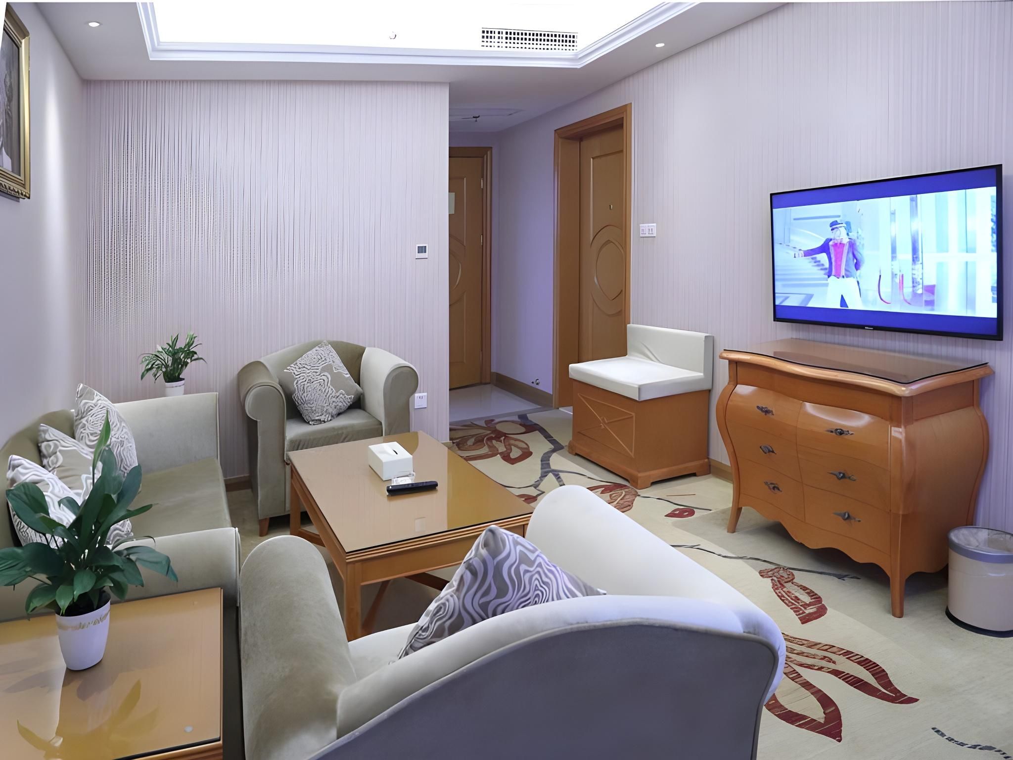 Executive Suite