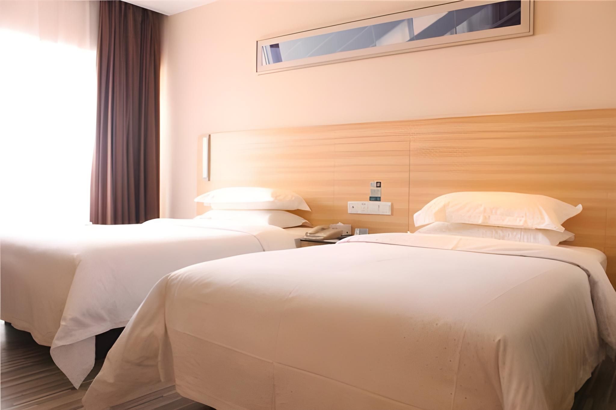 Dossen - Business Twin Room