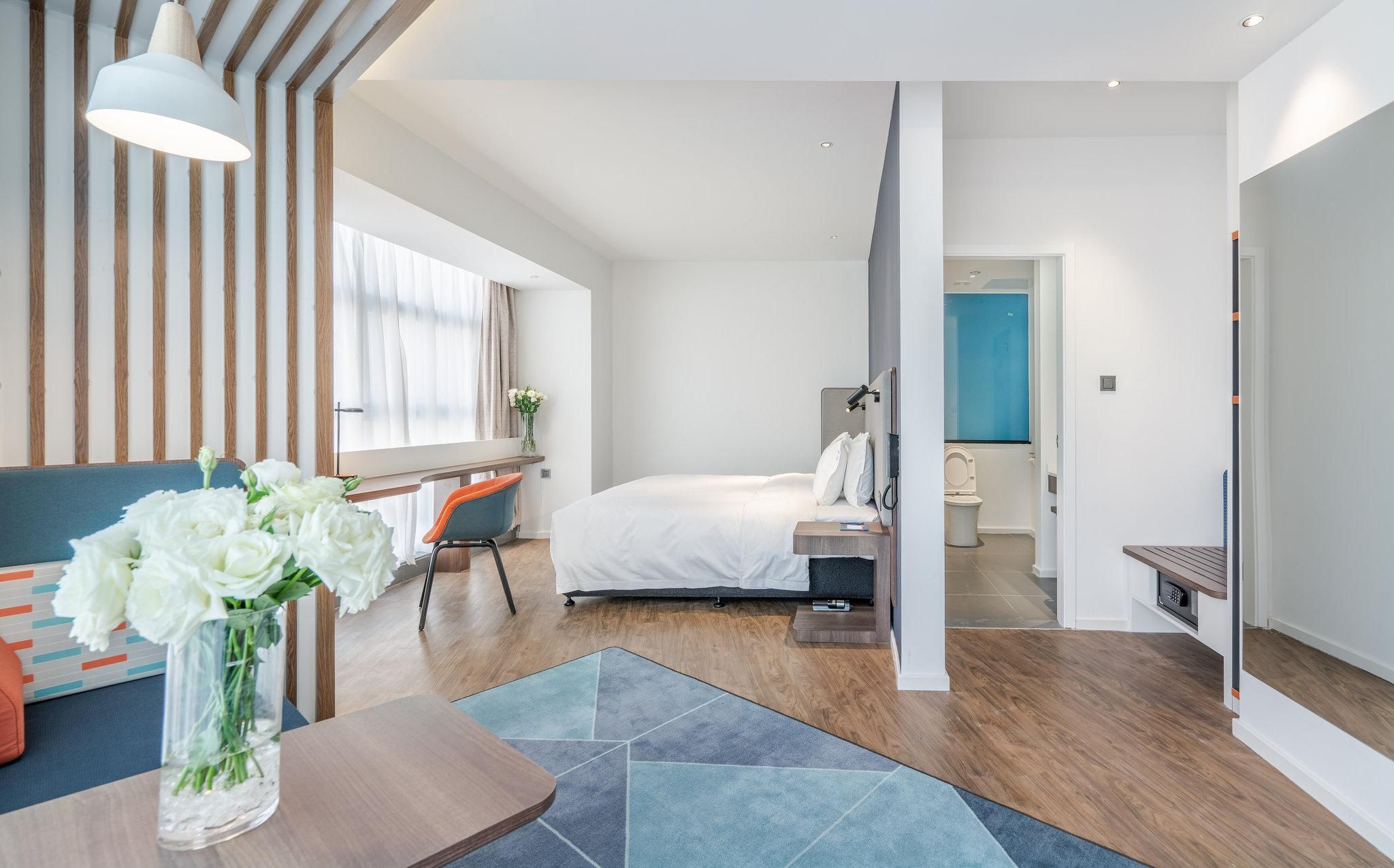1 Bedroom Suite