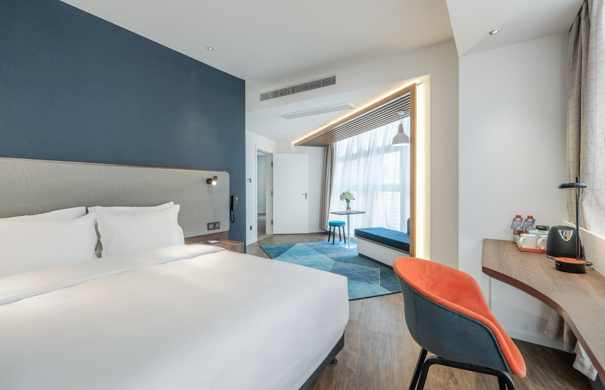 1 Bedroom Suite