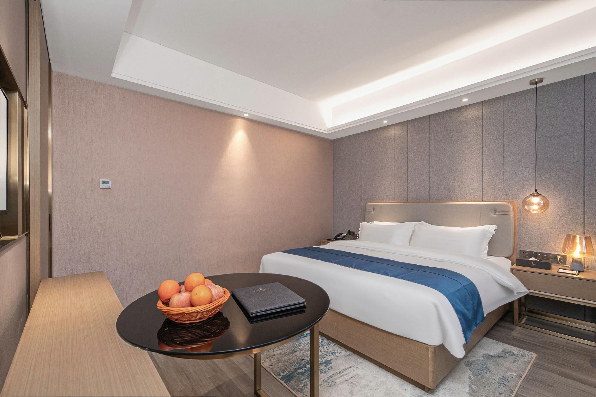 Entertainment Suite