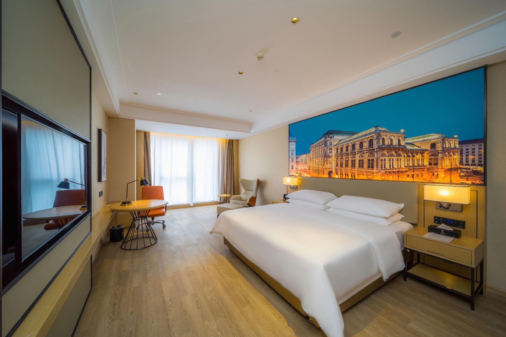 Vienna - 1 Bed Room with View